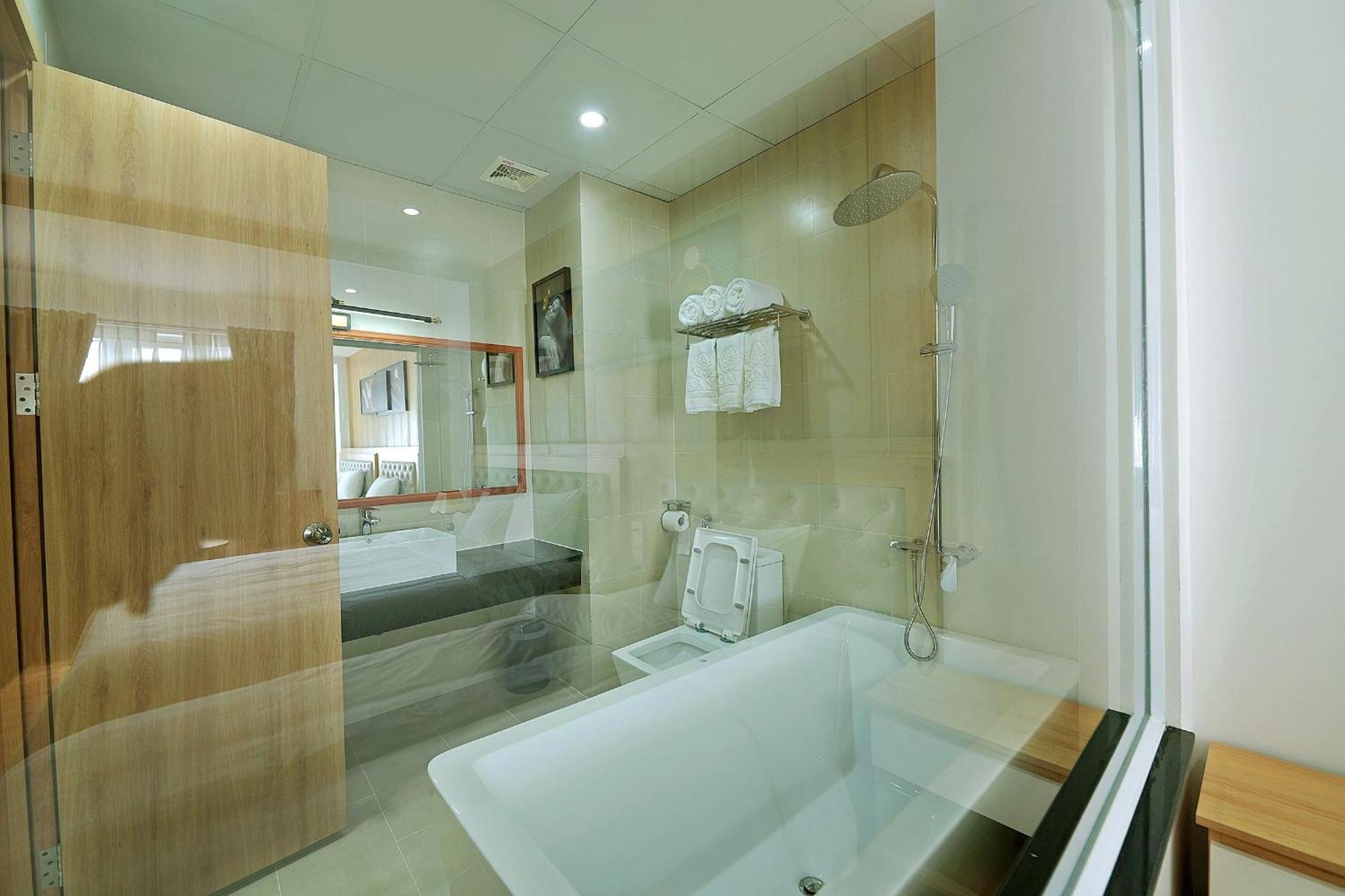 Khach San Xa Nu Hotel Kon Tum Bagian luar foto