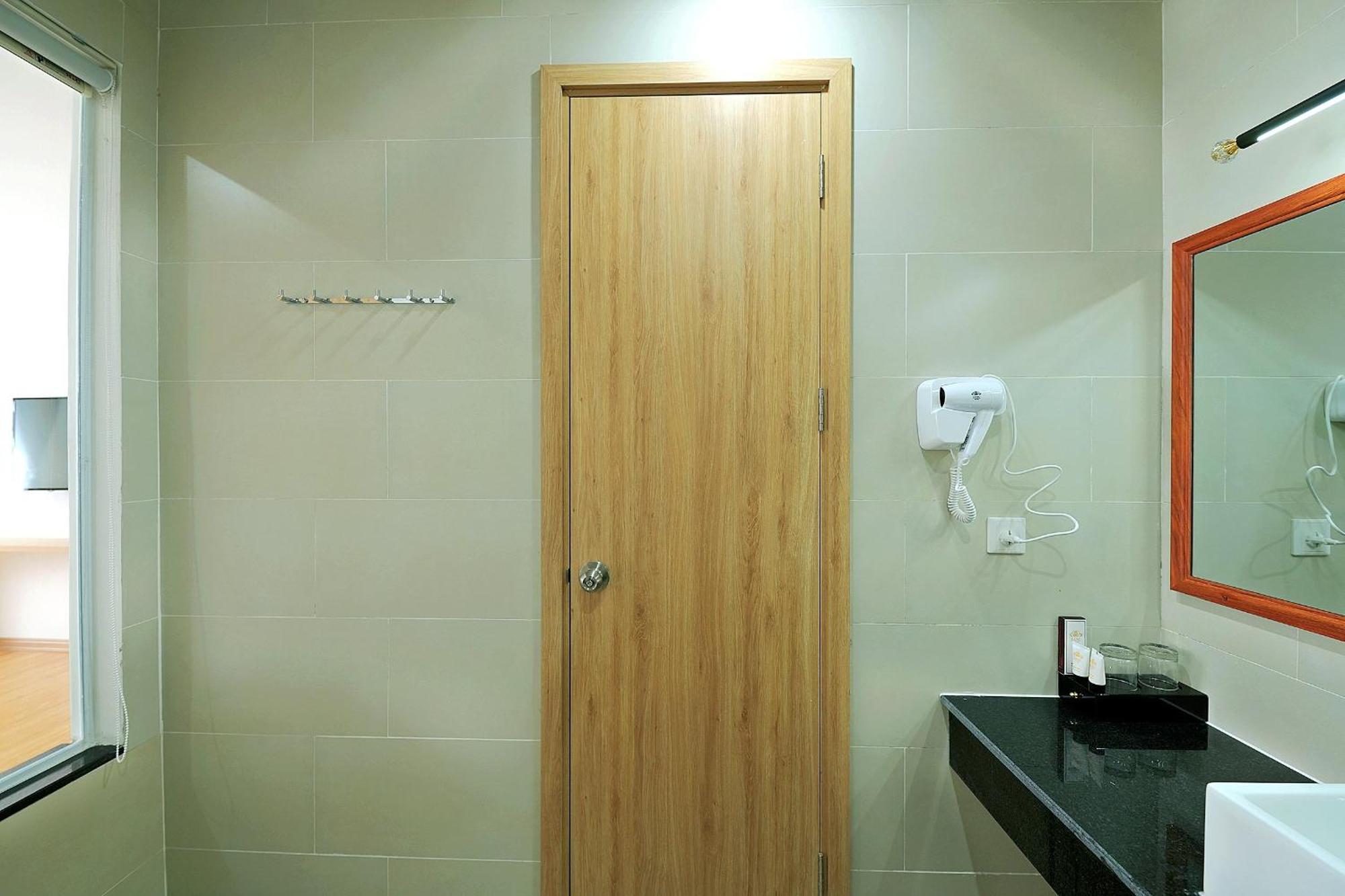 Khach San Xa Nu Hotel Kon Tum Bagian luar foto